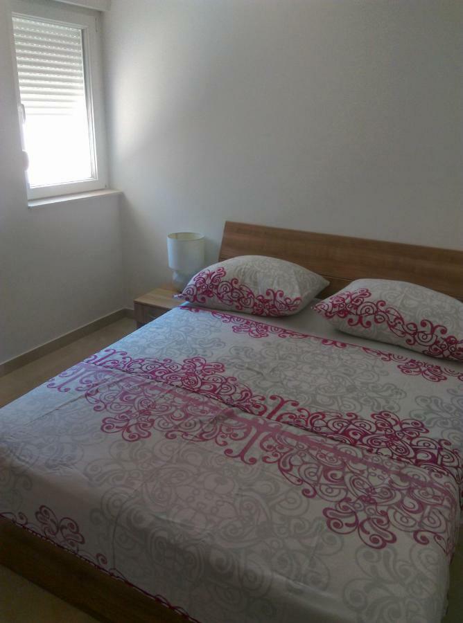 Apartments Garija Rogoznica  Ngoại thất bức ảnh